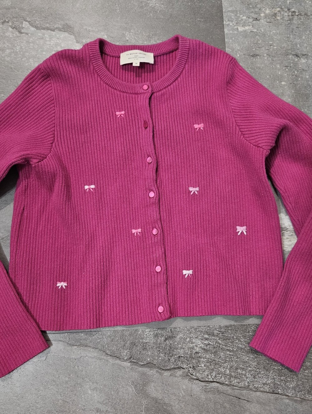 Sezane "Kylie" Ribbed Knit Crop Cardigan Sweater Fuchsia . Bows Embroidery. M.